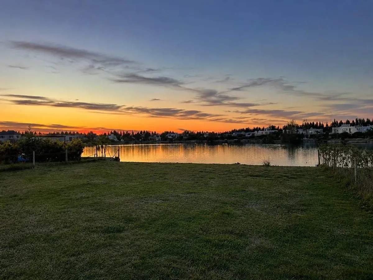 Lote con Costa a Laguna Cruz del Sur